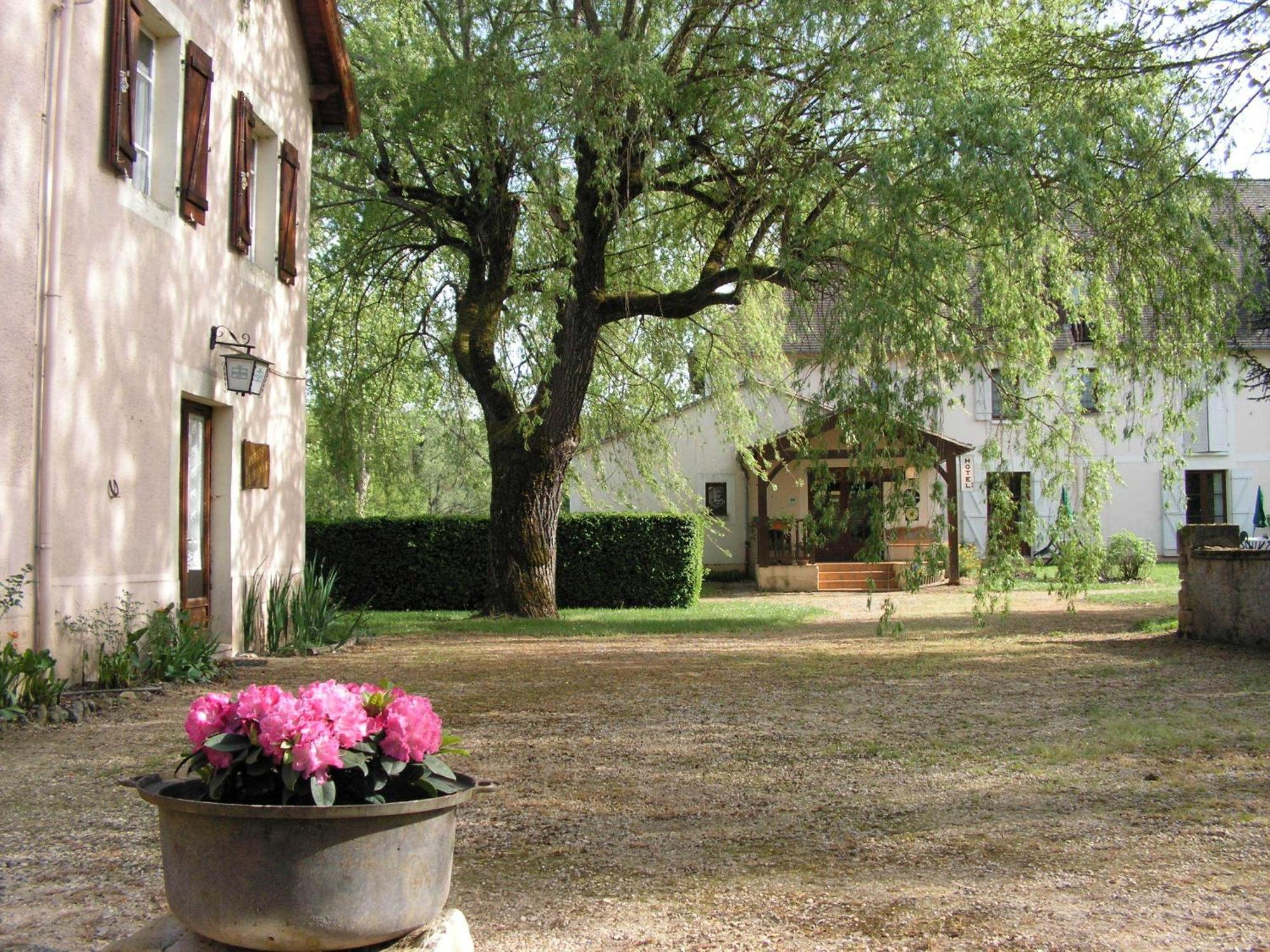 Hotel Du Parc Thonac Exterior foto